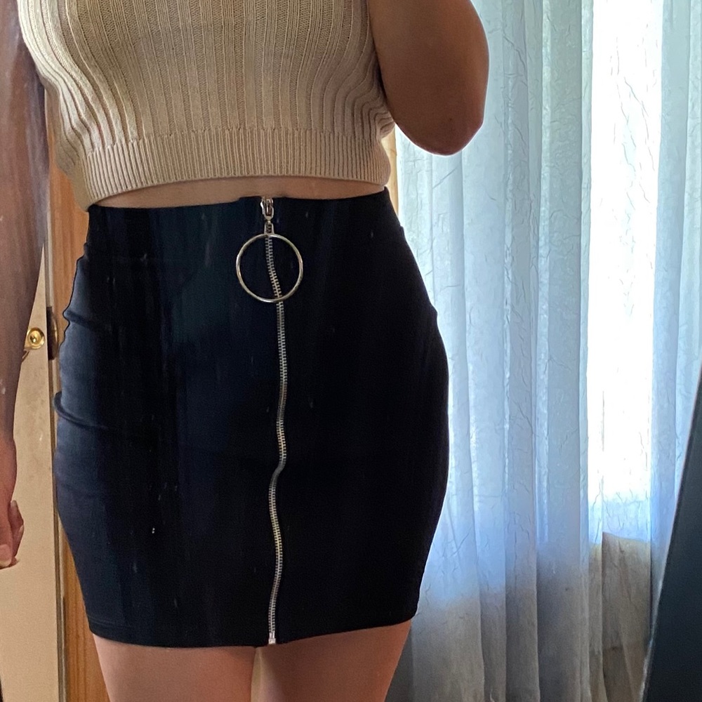 Black pencil skirt
